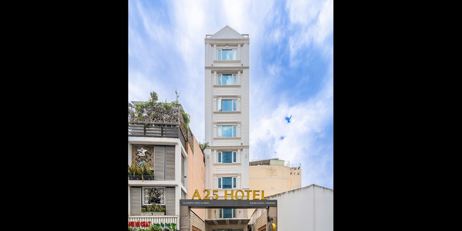 14luonghuukhanh (1).jpg